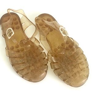 classic jelly sandals